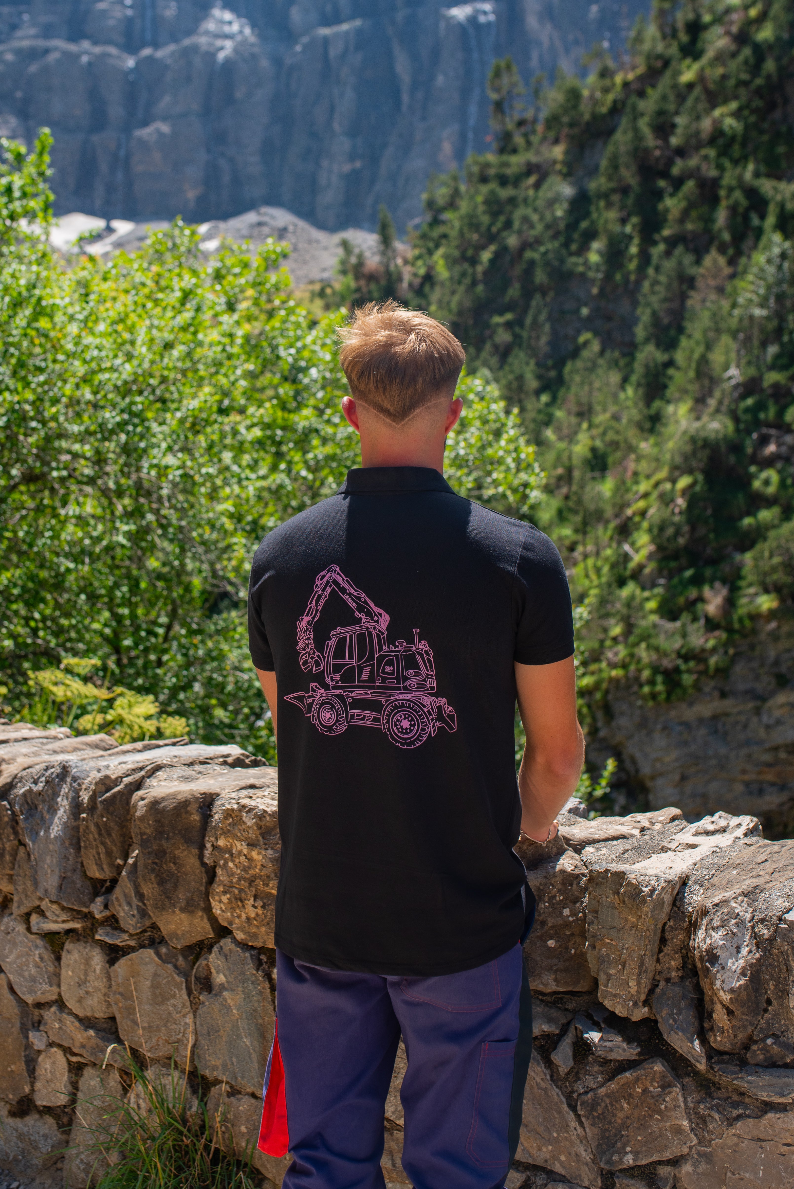 Polo Noir– Collection Signature VEATP