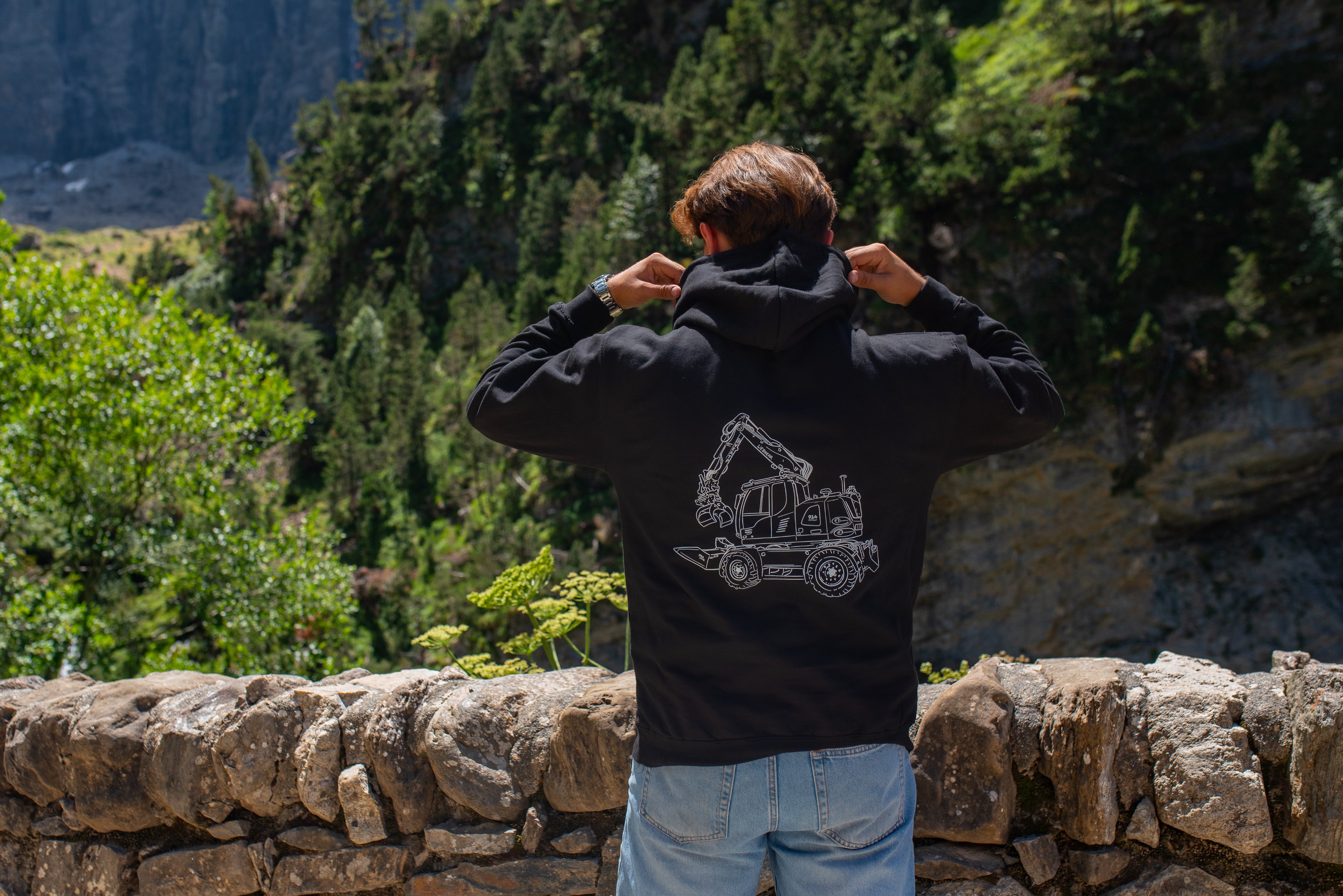Veste Zippée à Capuche Noir – Gamme Technique VEATP
