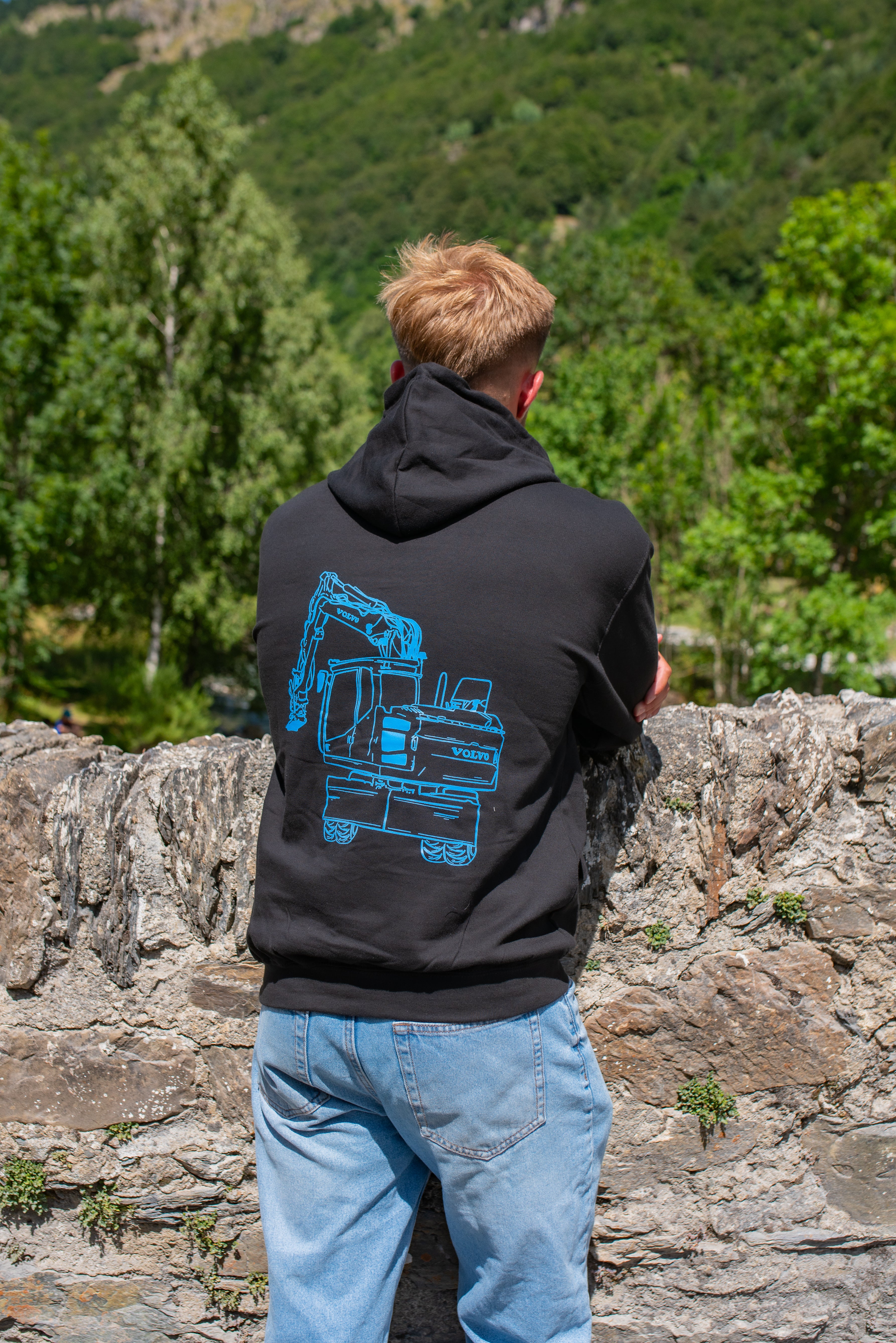 Veste Zippée à Capuche Noir – Gamme Technique VEATP