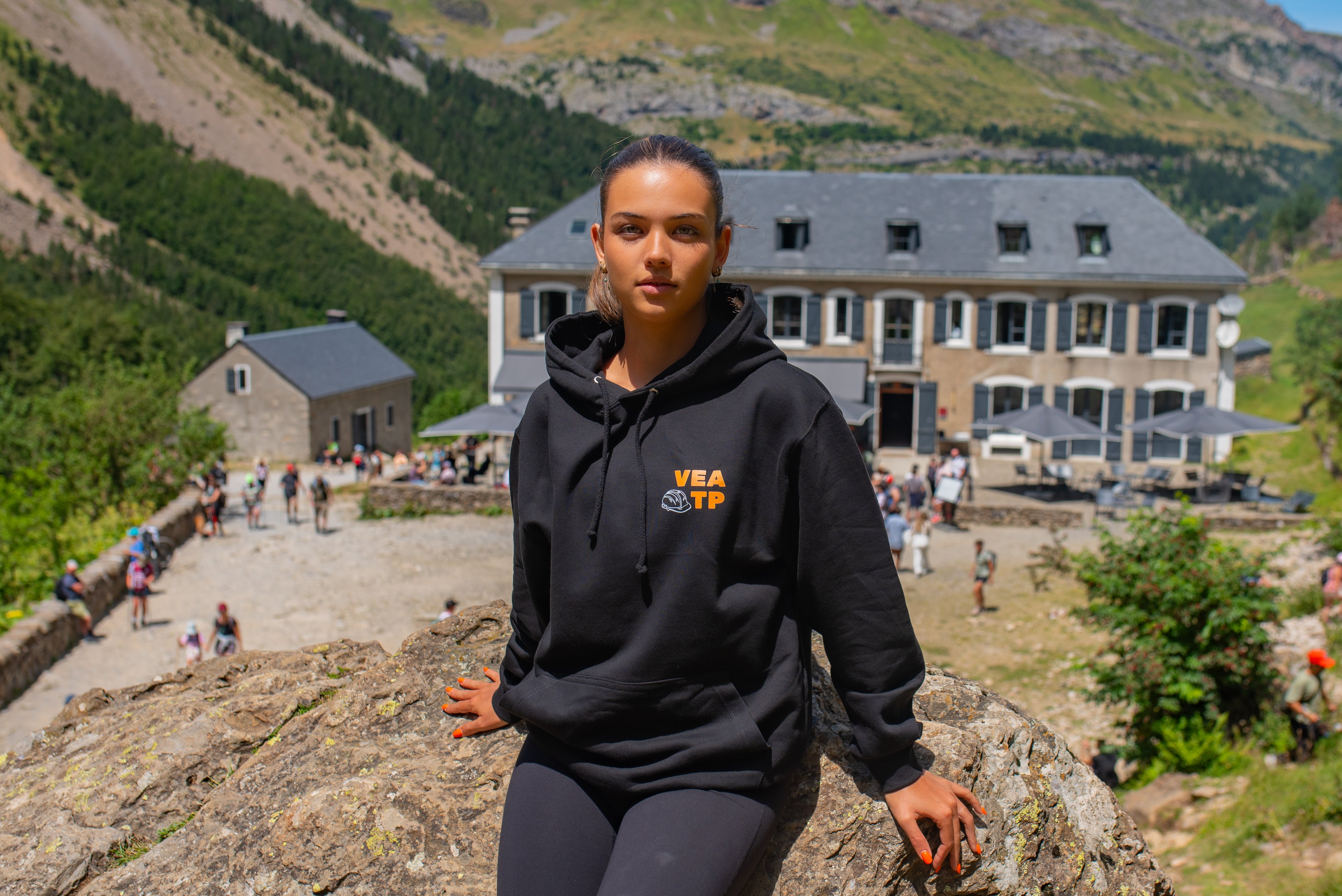 Sweat à Capuche – Collection VEATP Signature