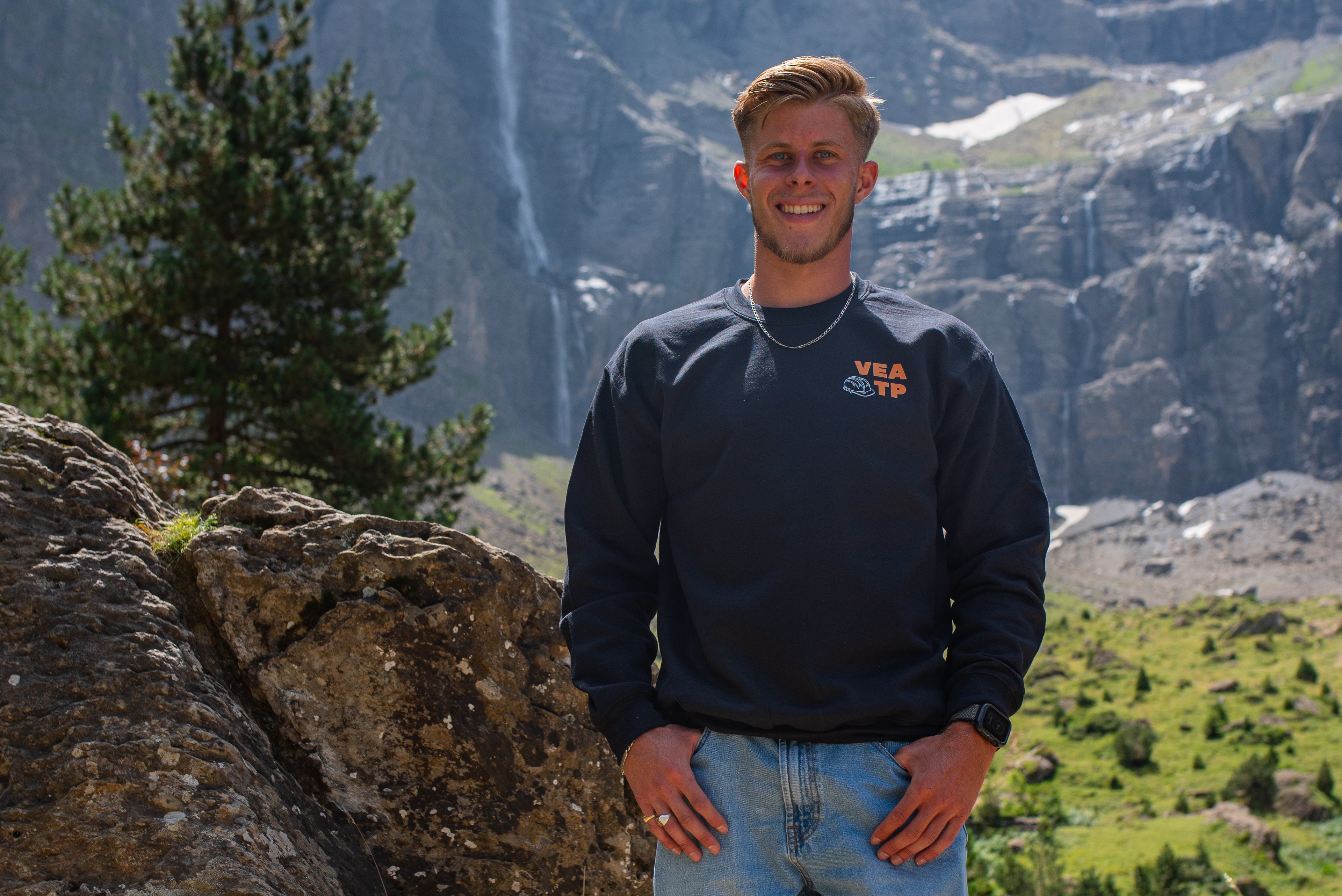 Sweat Col Rond – Collection Essentiel VEATP